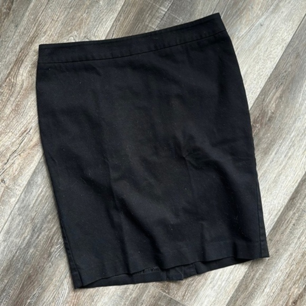 CAbi skirt black basic size 6 career Bikercore